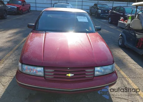 1993 Chevrolet Lumina z USA, uszkodzony, nr VIN 2G1WL54T1P9161484